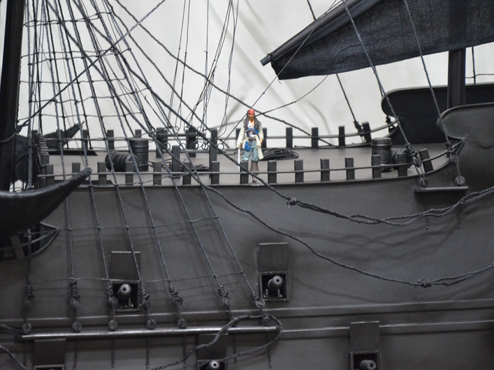 パイレーツ 特大ブラックパール号 | 革ジャンのマックス・ケイディ