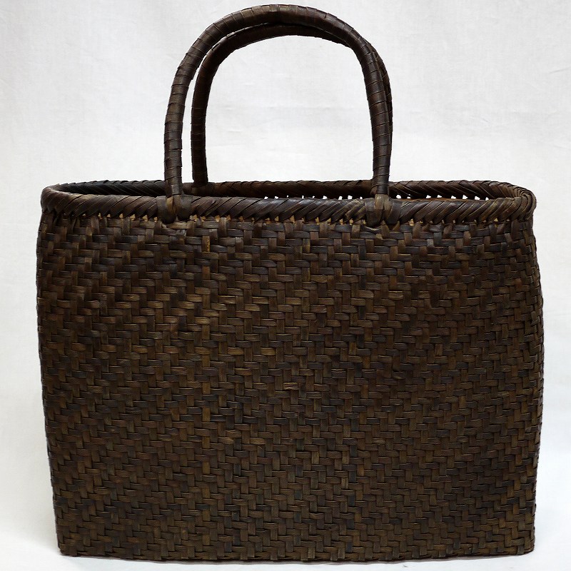 山胡桃（やまくるみ）かごバッグの水木屋馬場商店