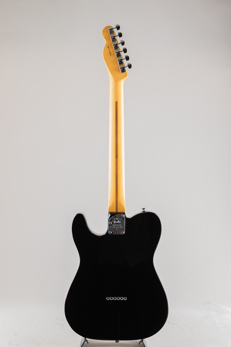 American Professional II Telecaster /Black/Maple Fingerboard