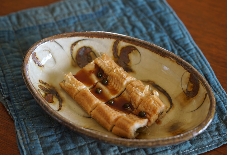 小代焼ふもと窯 井上尚之のスリップウェアとポン描き