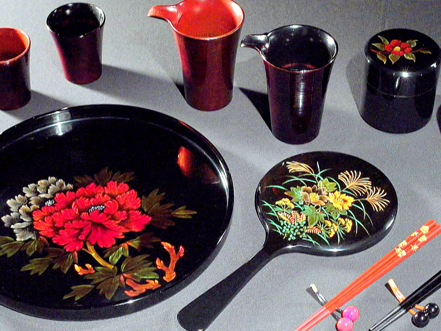 131 私の仕事は八雲塗 ～漆に魅せられた女性職人～ | 日本のチカラ