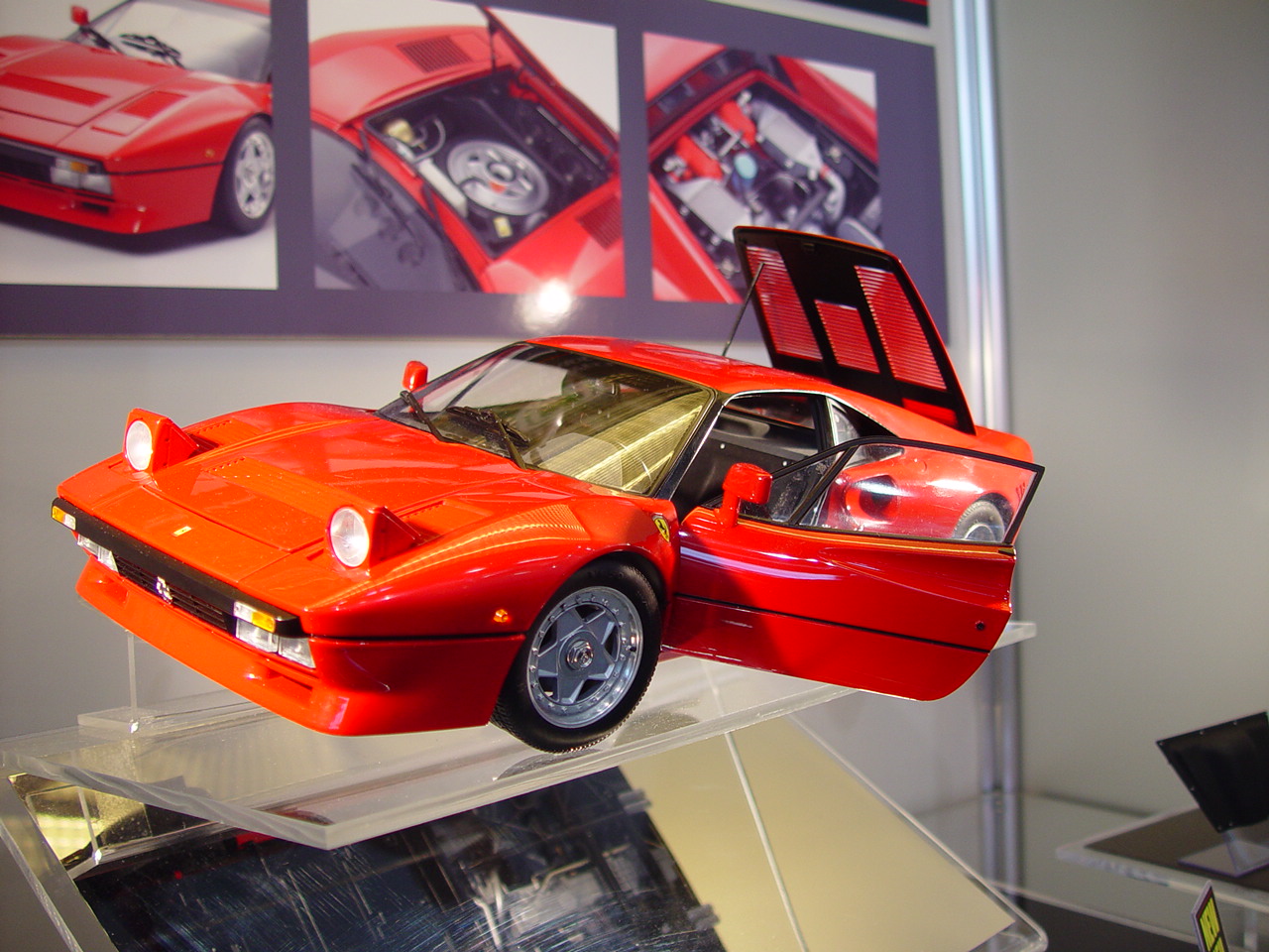 タミヤ フェラーリ 288GTO 1/12 コレクターズクラブスペシャル