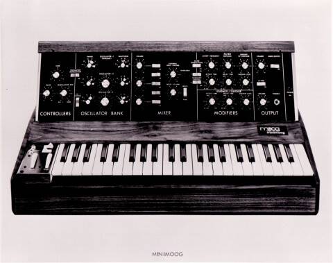 Moog's Legend ~博士の最高傑作minimoog Voyager 生産完了、その軌跡