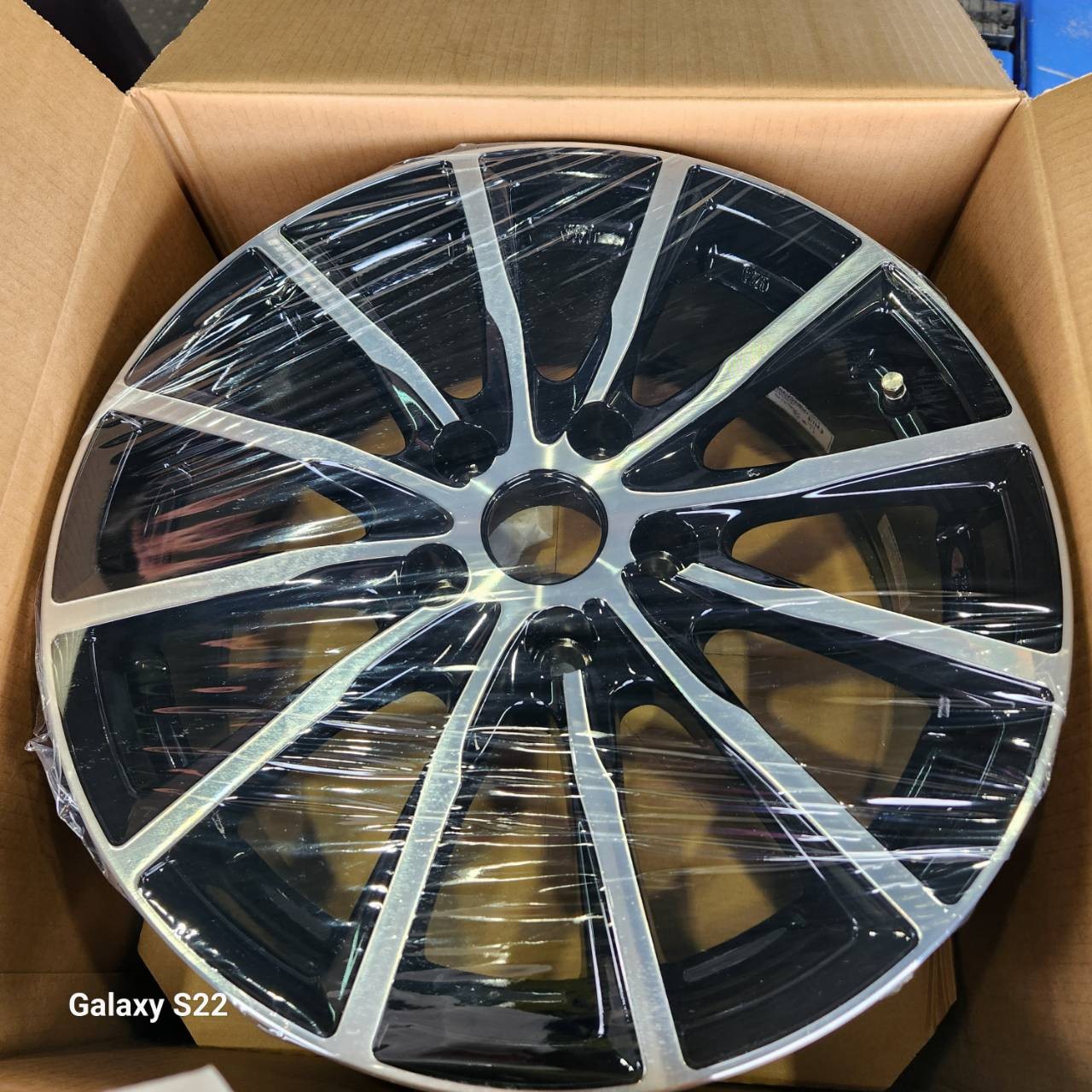 ブリザックDM-V3(^o^)／ | 技術・サービス | ミスタータイヤマン 名寄