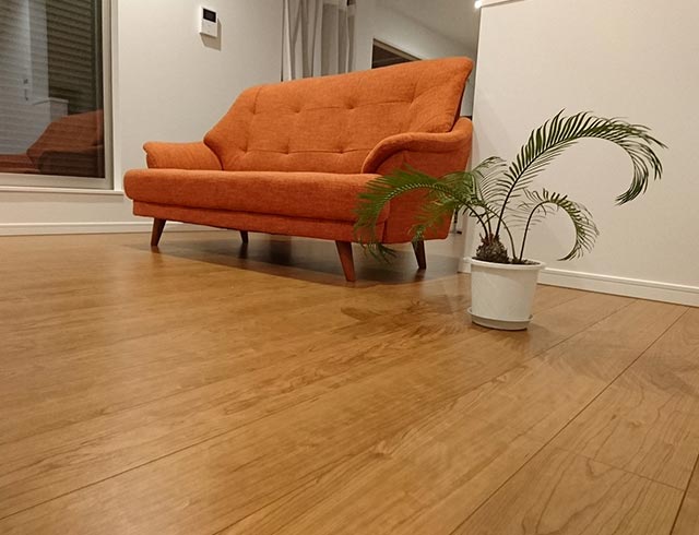 背もたれの高いオレンジソファー | NOCEノーチェ 家具・インテリア通販