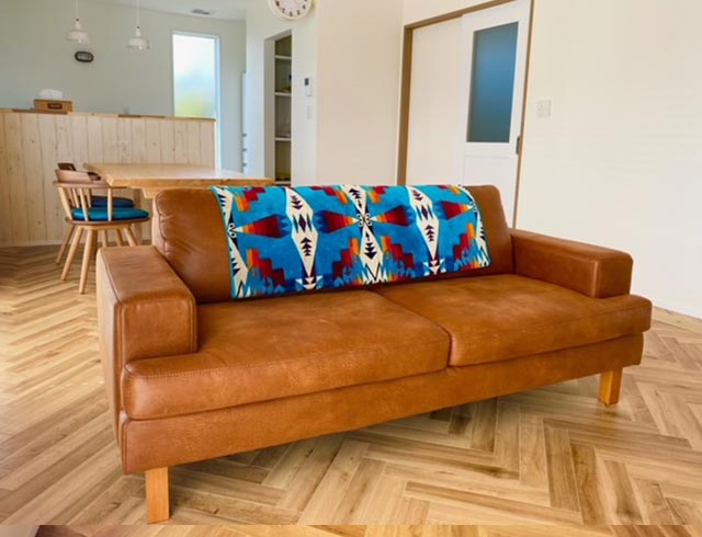 ヴィンテージ風ソファで奏でる西海岸スタイル | NOCEノーチェ 家具