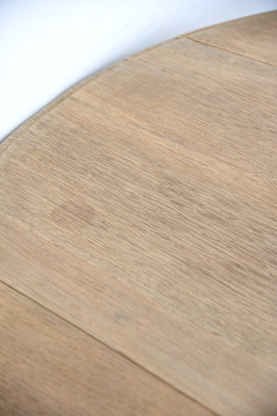 雰囲気ある2ドロワーゲートレッグテーブル