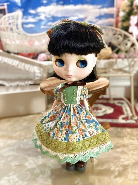 ネオブライスサイズ『ワンピースとヘッドドレスセットグリーンフラワー