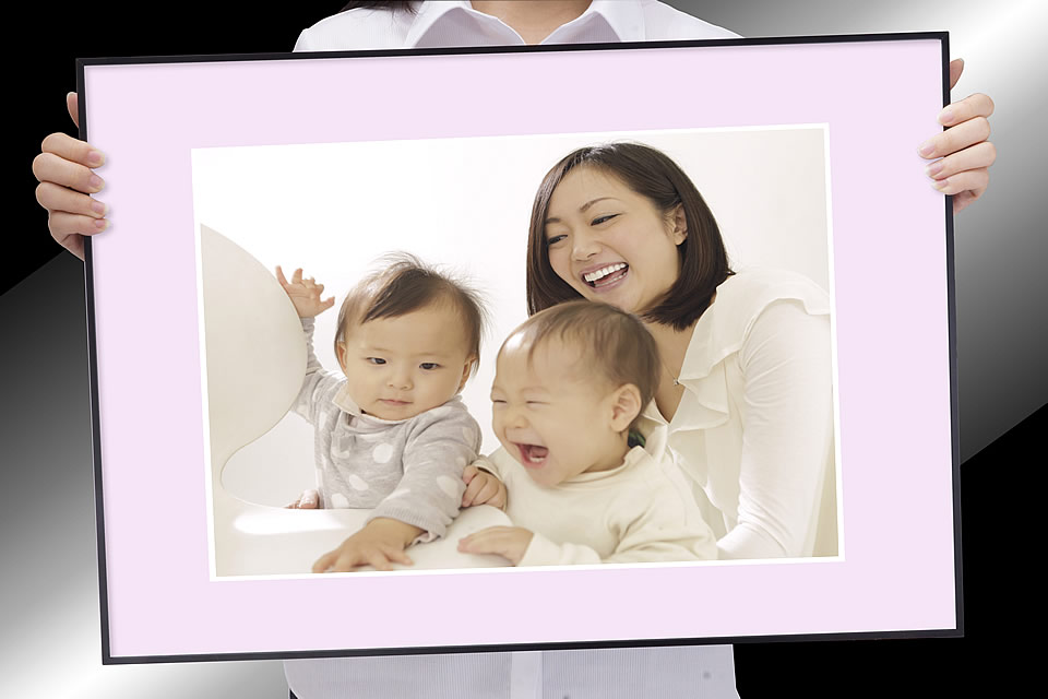 黒いフレームで写真を飾ろう！ | 株式会社ソフケン