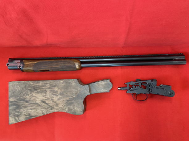 サービス／製品一覧 - (有)サツマ火薬銃砲販売所