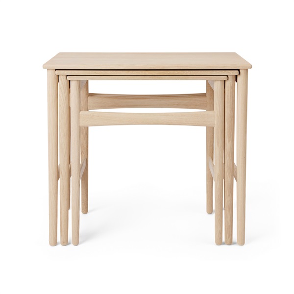CH004 ネストテーブル / オーク材 ホワイトオイル仕上げCarl Hansen