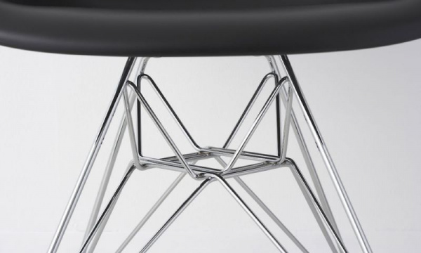 シェルサイドチェア DSR / ブラックHerman Miller（ハーマンミラー