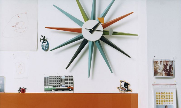 サンバーストクロック φ47cm / マルチVitra（ヴィトラ） | 公式通販