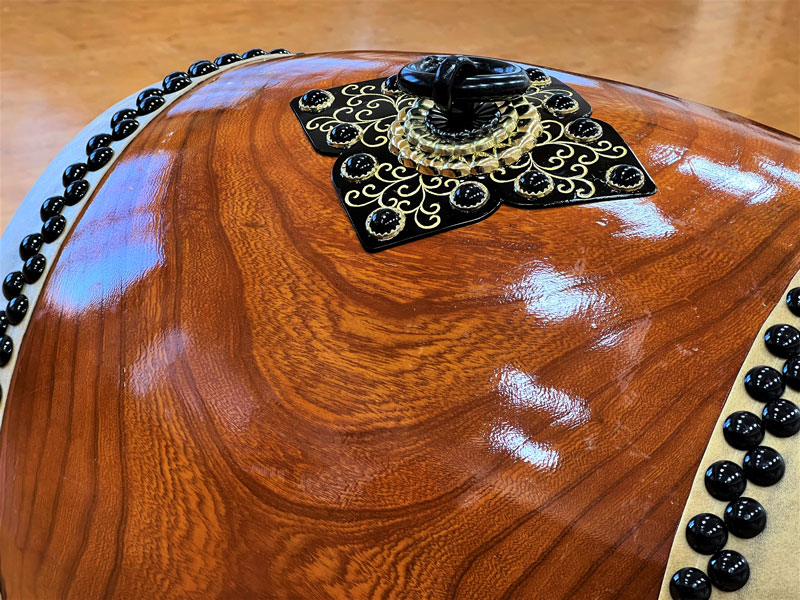 欅の太鼓～力強さと美しさを併せ持つ、和の響きの象徴