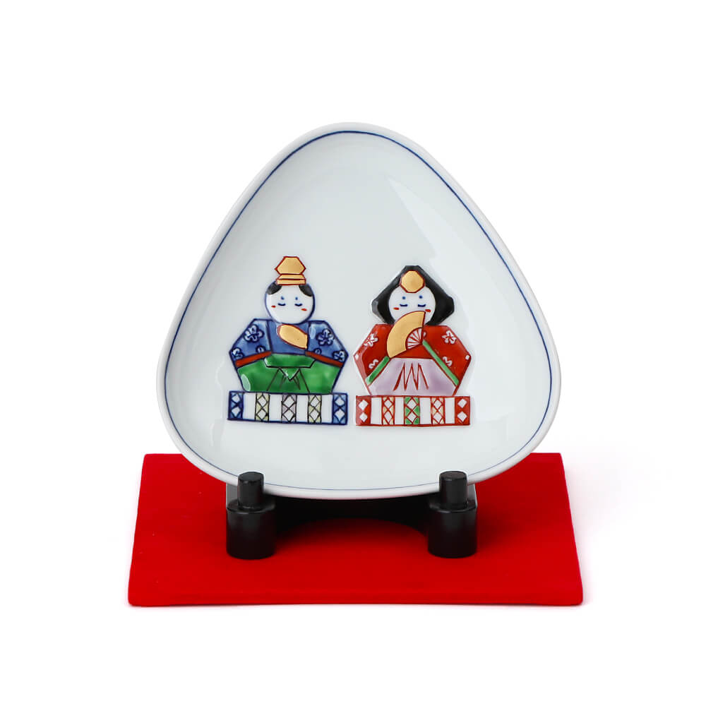 染錦おり雛 三角小皿 ｜ 有田焼の源右衛門窯公式オンラインショップ