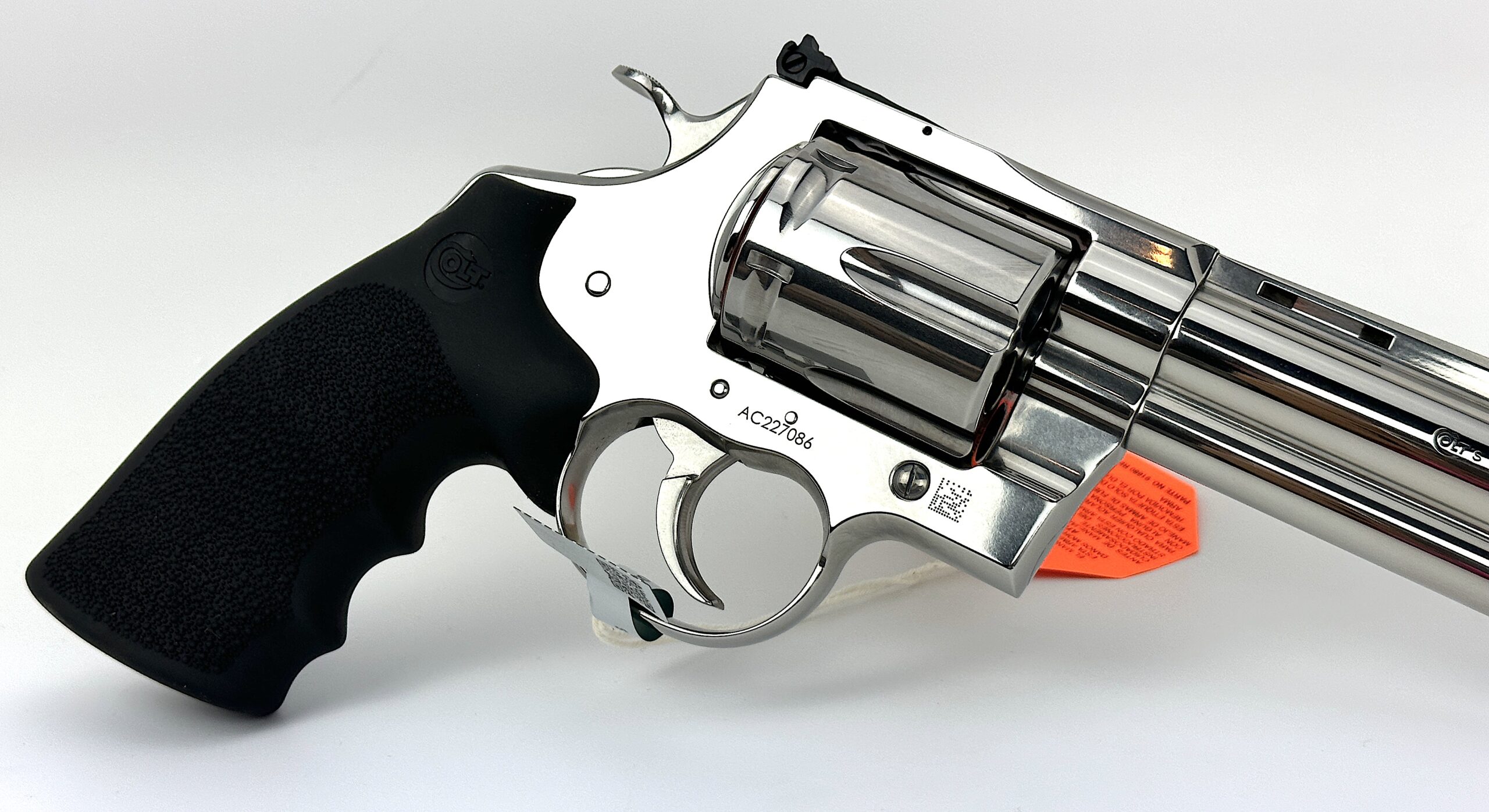FACTORY NEW COLT ANACONDA 6