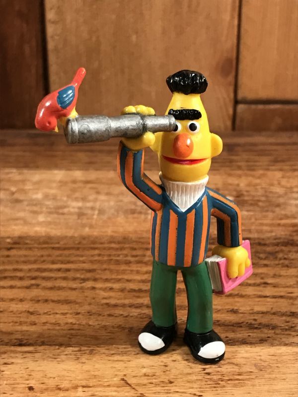 Applause Sesame Street Bert “Binoculars” PVC Figure バート