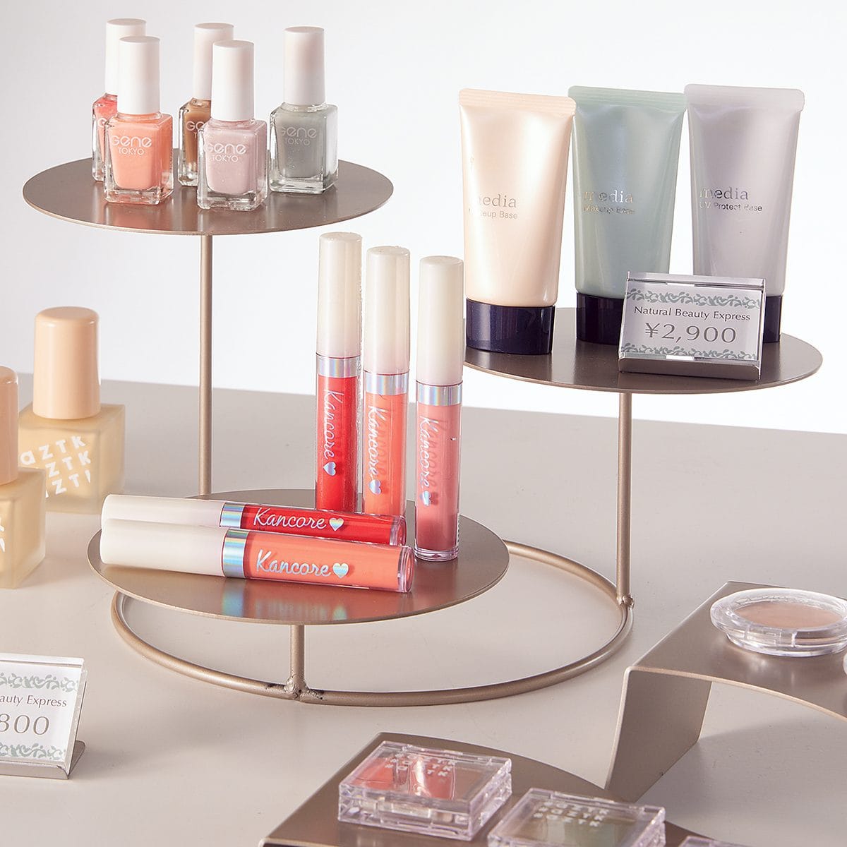 スチール製3段ディスプレイ