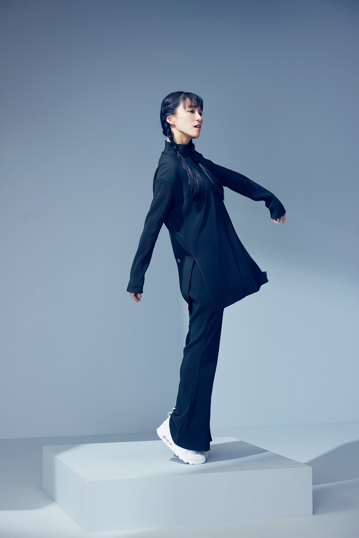 8 ｜ Perfume Closet