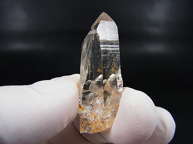 ガネーシュヒマール・ラパ産ウォータークリア水晶ポイント 8.6g