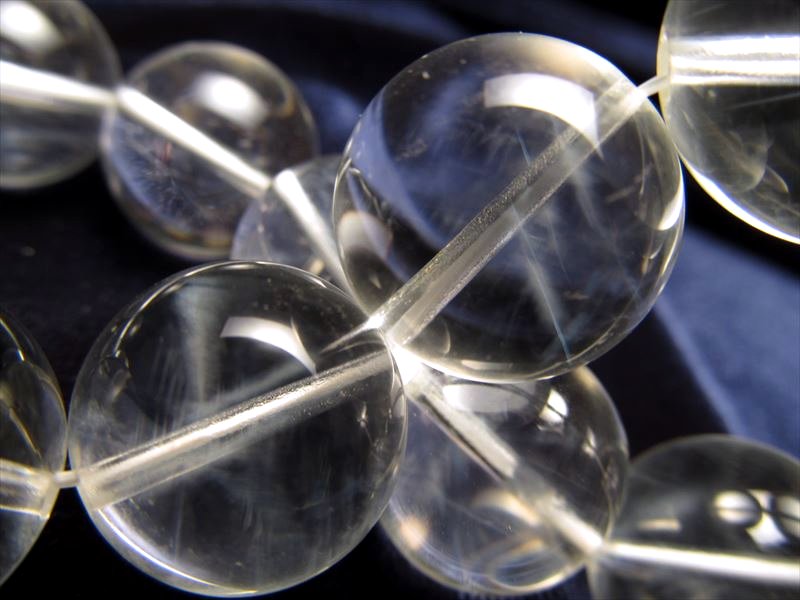 ◇激レア水晶◇たっぷりエンジェルラダー効果◇透明感抜群◇超希少石を