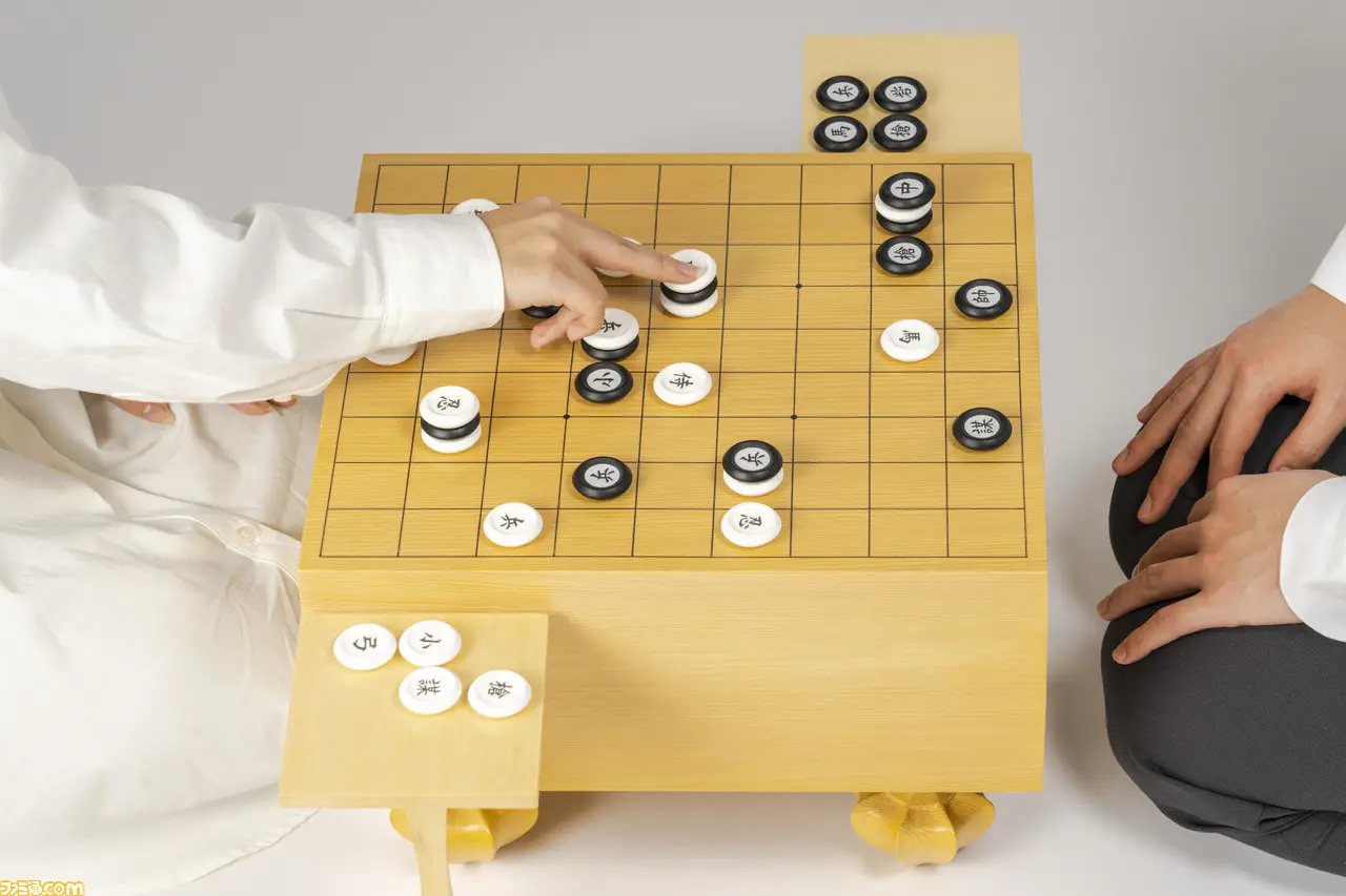 HUNTER × HUNTER 軍儀 預購Zoldyck 1⁄6 蟻王小麥軍儀對弈