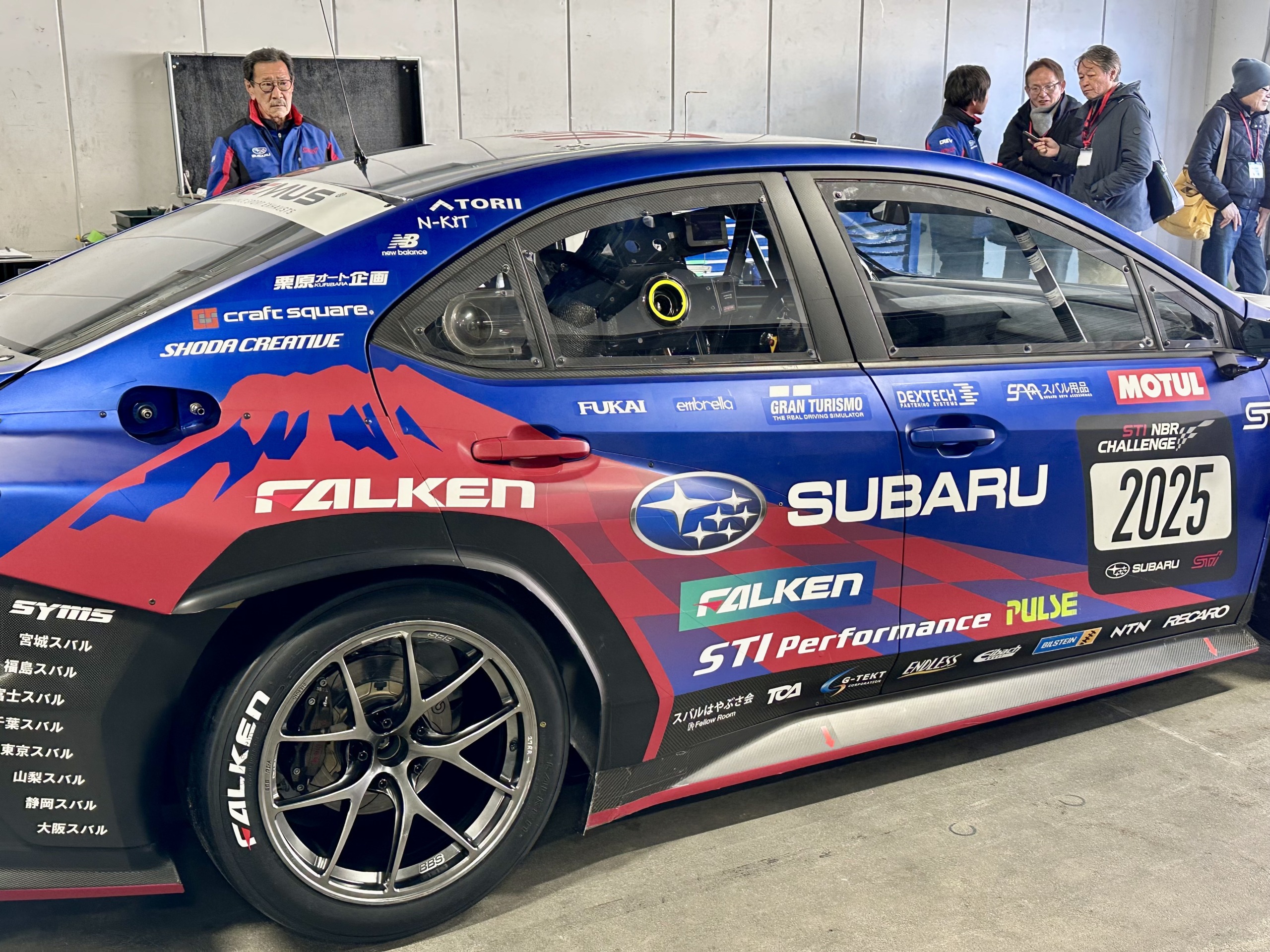 スバル/STI、2025年のニュルブルクリンク24時間レース参戦車両を