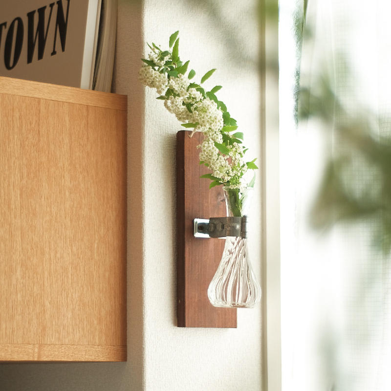 My DIY HOME -色んな場所に植物を飾れる壁掛けフラワーベースをDIY