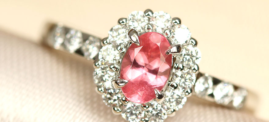 スイートホーム鉱山産 ロードクロサイト(インカローズ) 0.54ct