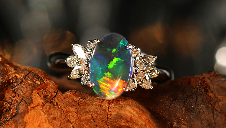 オーストラリアライトニングリッジ産ブラックオパール 1.0ct