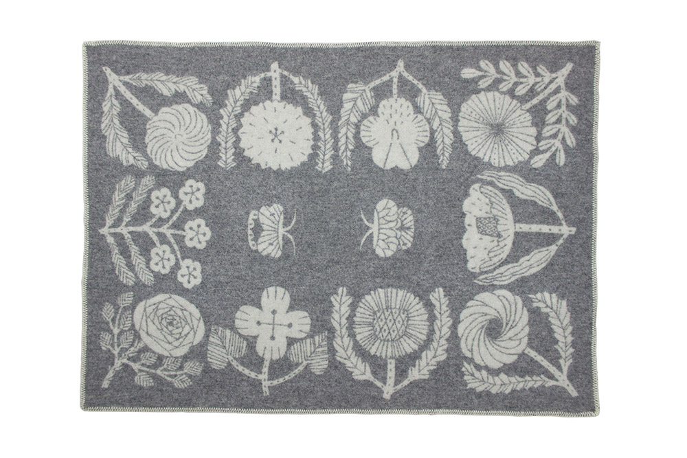 鹿児島睦さん×ラプアンカンクリのブランケット | RyuC ・Divertire