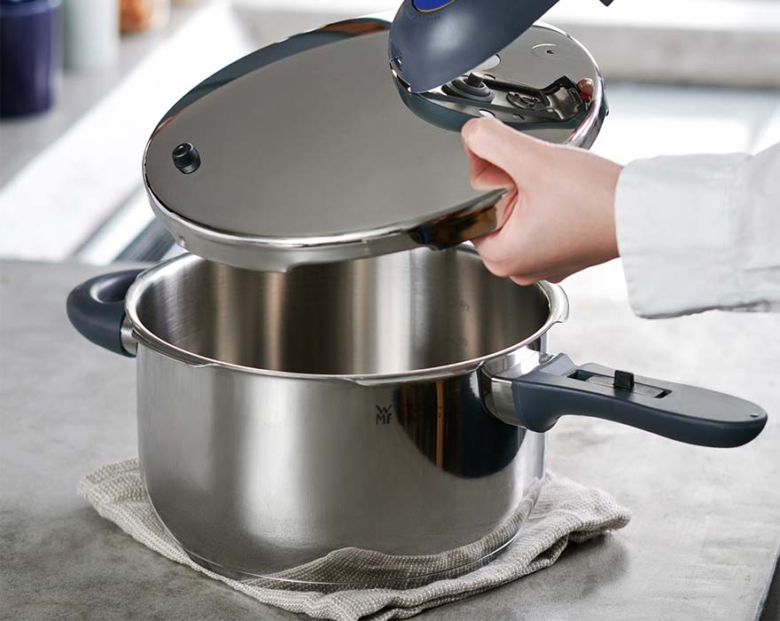 WMF圧力鍋 スペシャルコンテンツ | WMF（ヴェーエムエフ）公式サイト