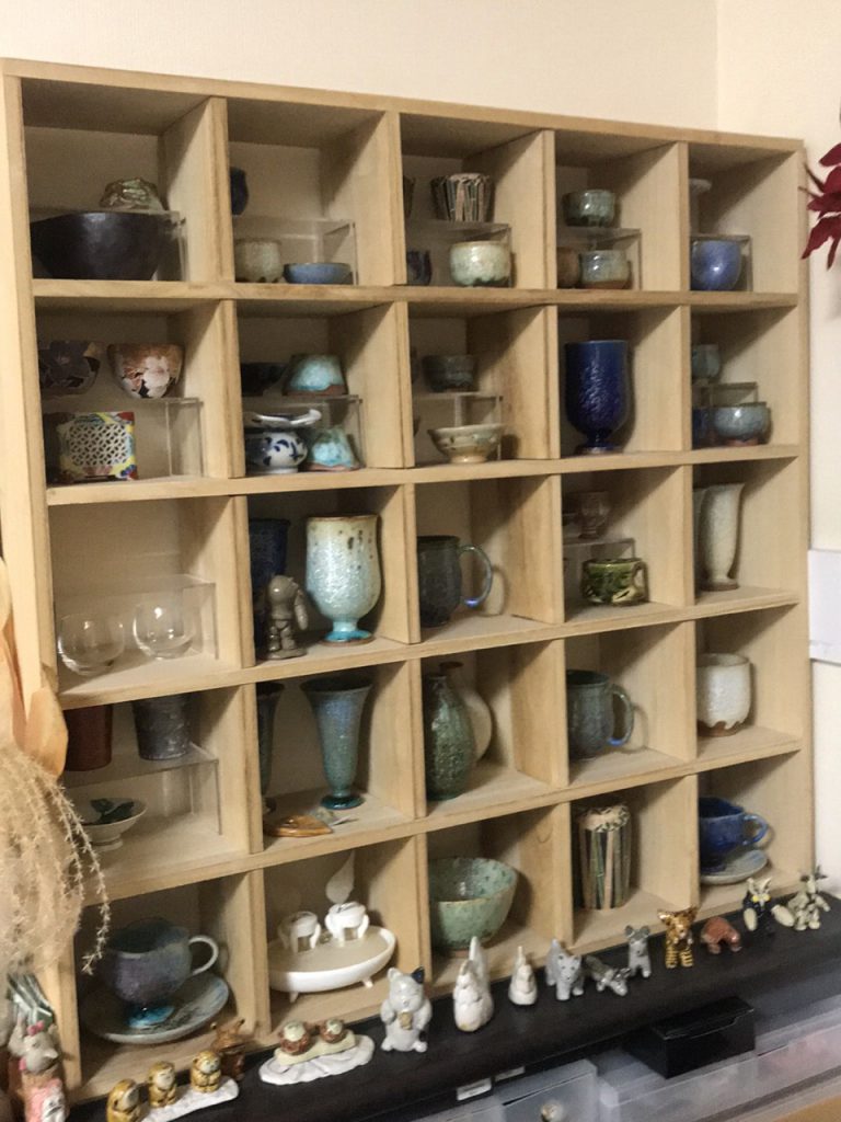 ぐい呑み棚を作ったよ – いいぬまてつやのあやしいせかい