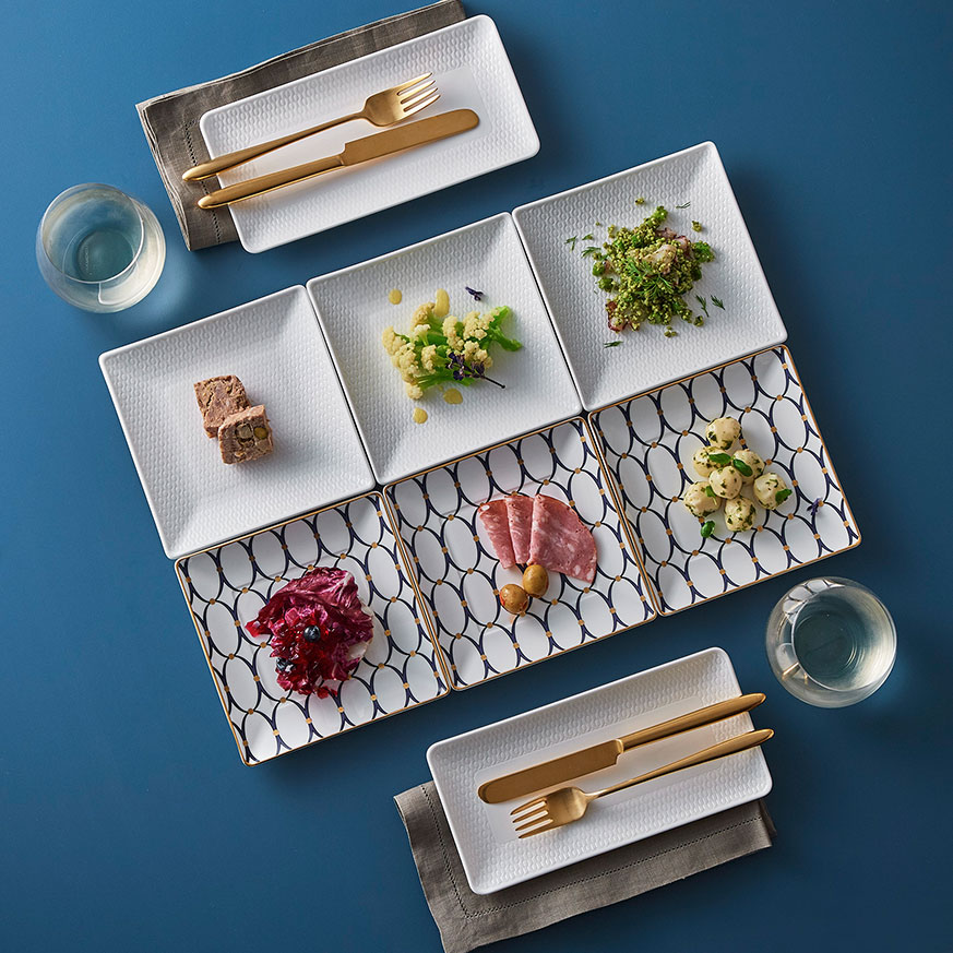 Here's to stylish new beginnings 新年をスタイリッシュに迎えま