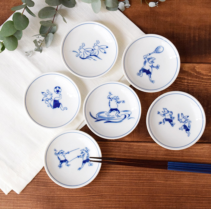 東京オリンピックをイメージした小皿。