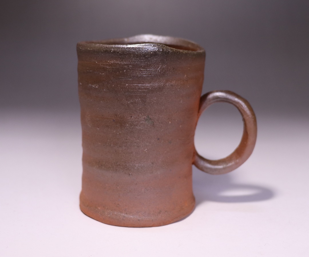 中村和樹 作 「備前ビール呑」 ～備前焼専門卸小売店 川口陶楽苑～