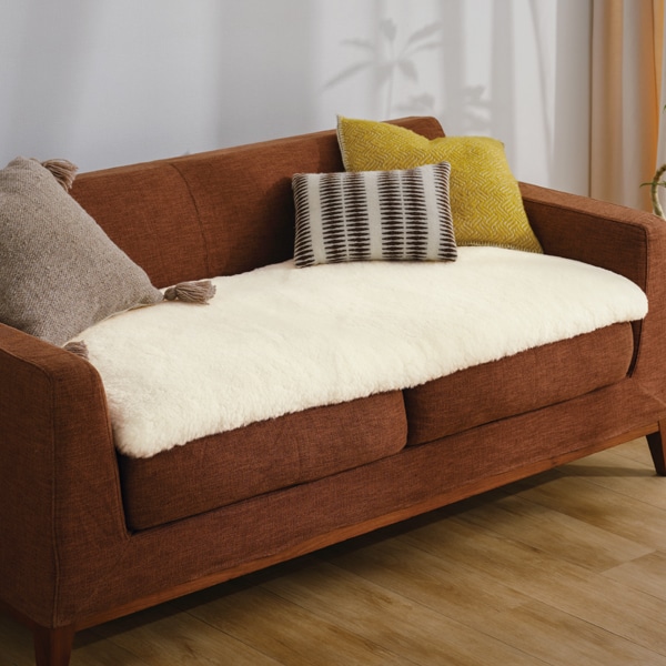 アリエス マルチラグ ムートンカーペット: ムートン｜東洋羽毛公式通販