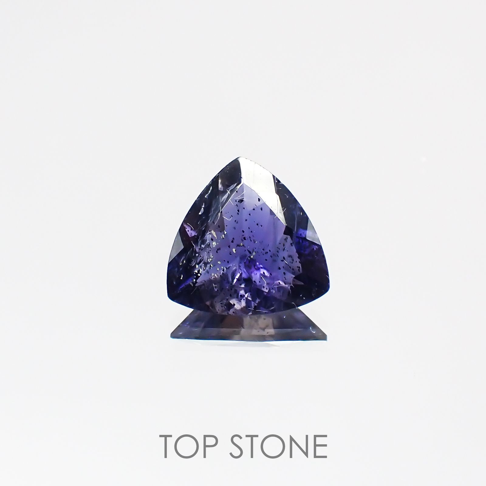 アイオライトサンストーン(宝石名アベンチュリン・アイオライト