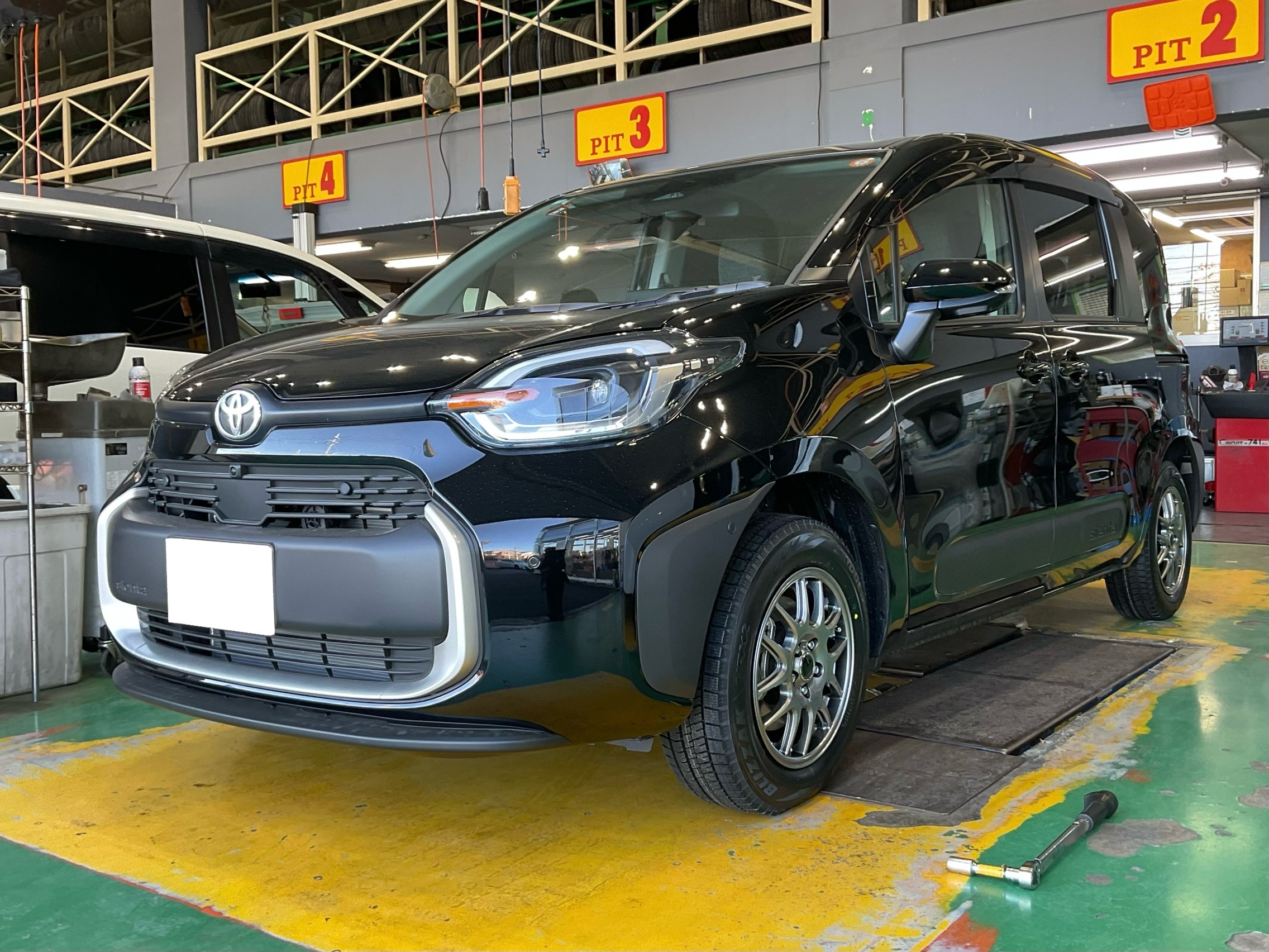 新車のシエンタをZACK JP-205で早速ドレスアップ‼︎ | 店舗おススメ