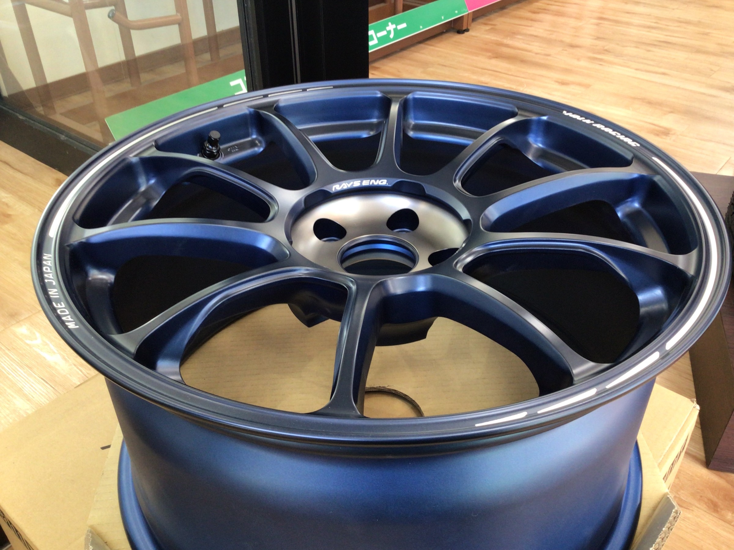 新作ホイール紹介】RAYS VOLK RACING ZE40 TIME ATTACKⅢ | 店舗お