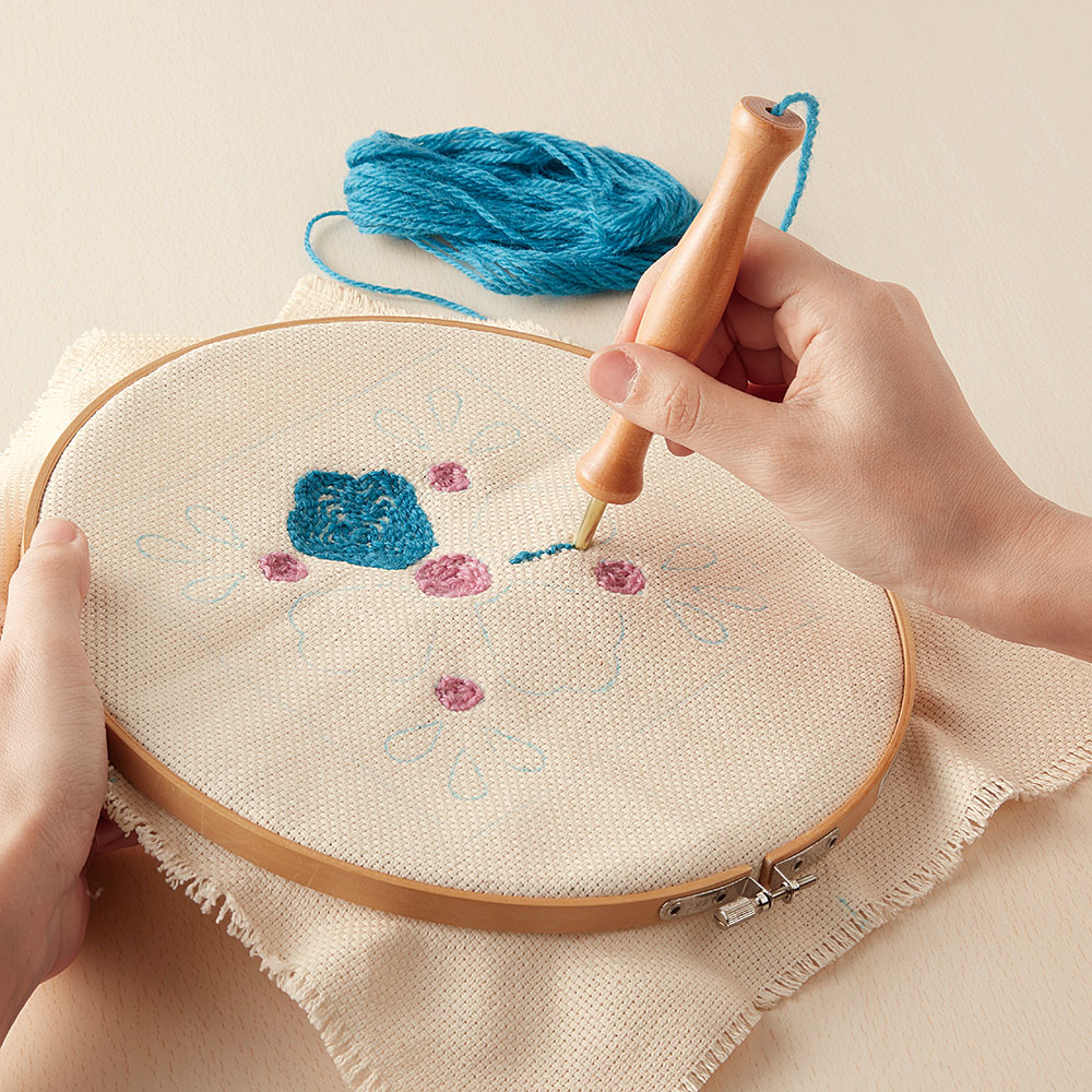 パンチニードルで作るミニラグ リーフ: キット｜手づくりタウン by