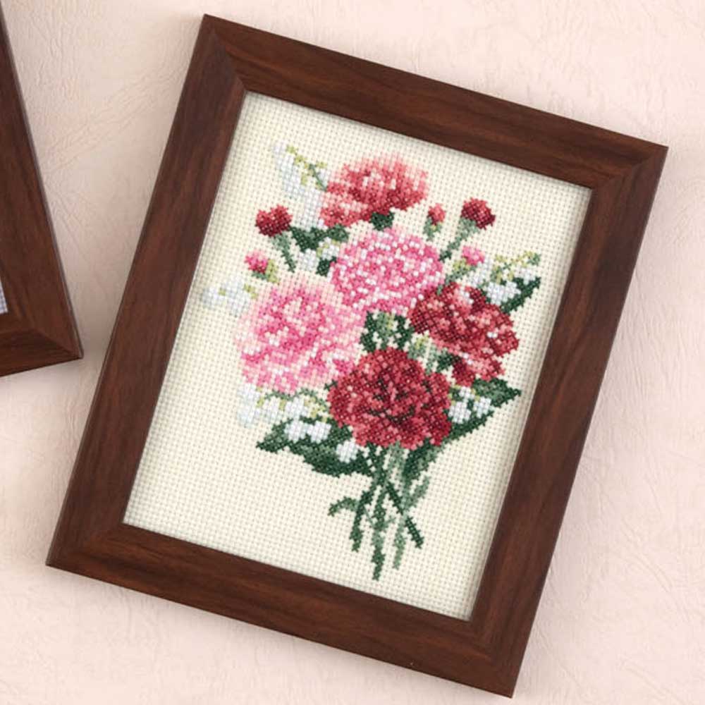 クロスステッチキット［カーネーションとスズラン］: キット｜手づくり