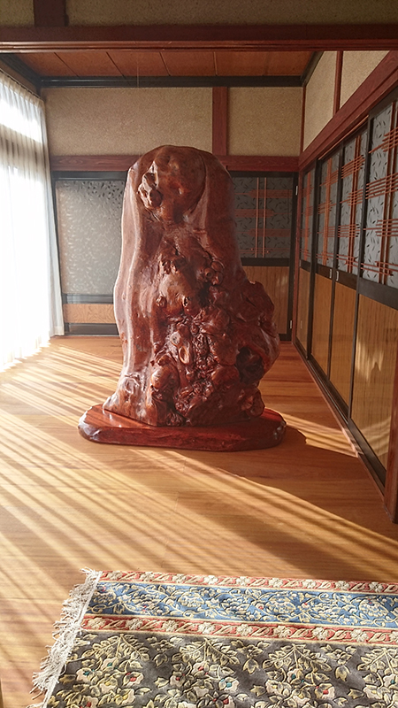 ニレケヤキの衝立 | 天然木家具 納入実例紹介 | 天然木の一枚板・家具