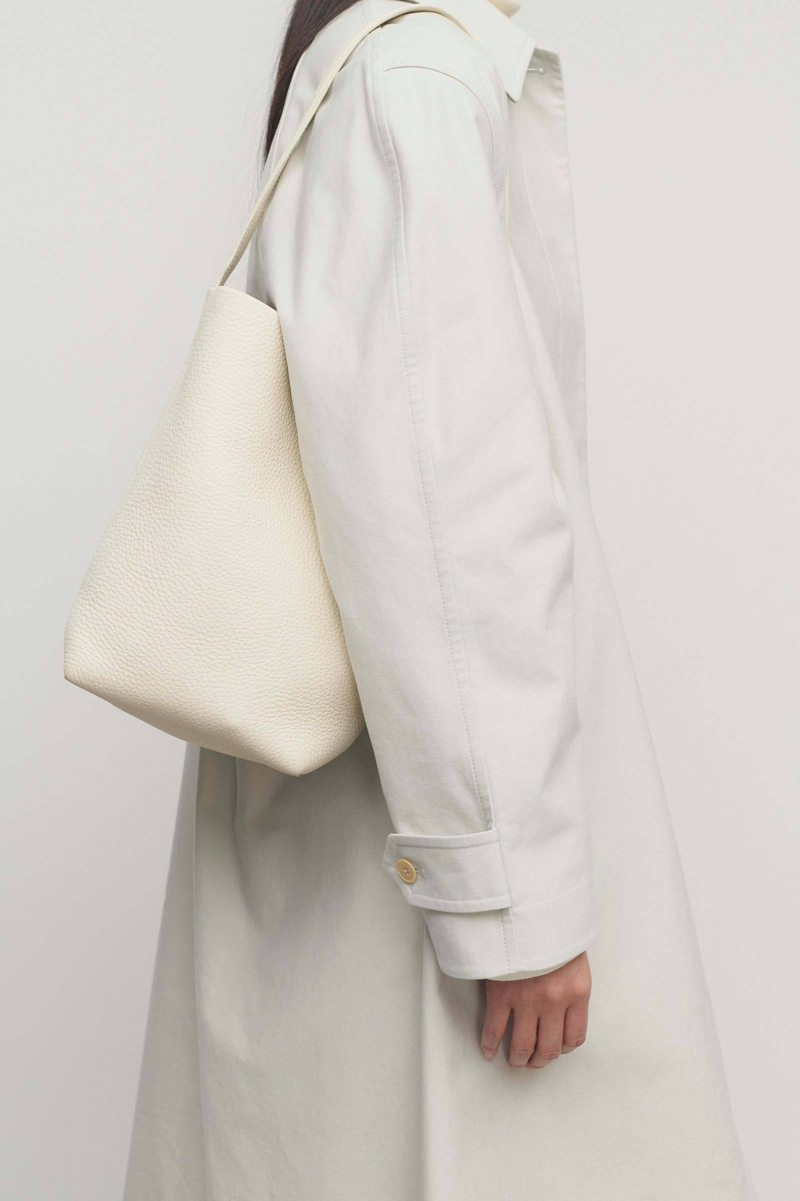 Medium N/S Park Tote Bag White – The Row