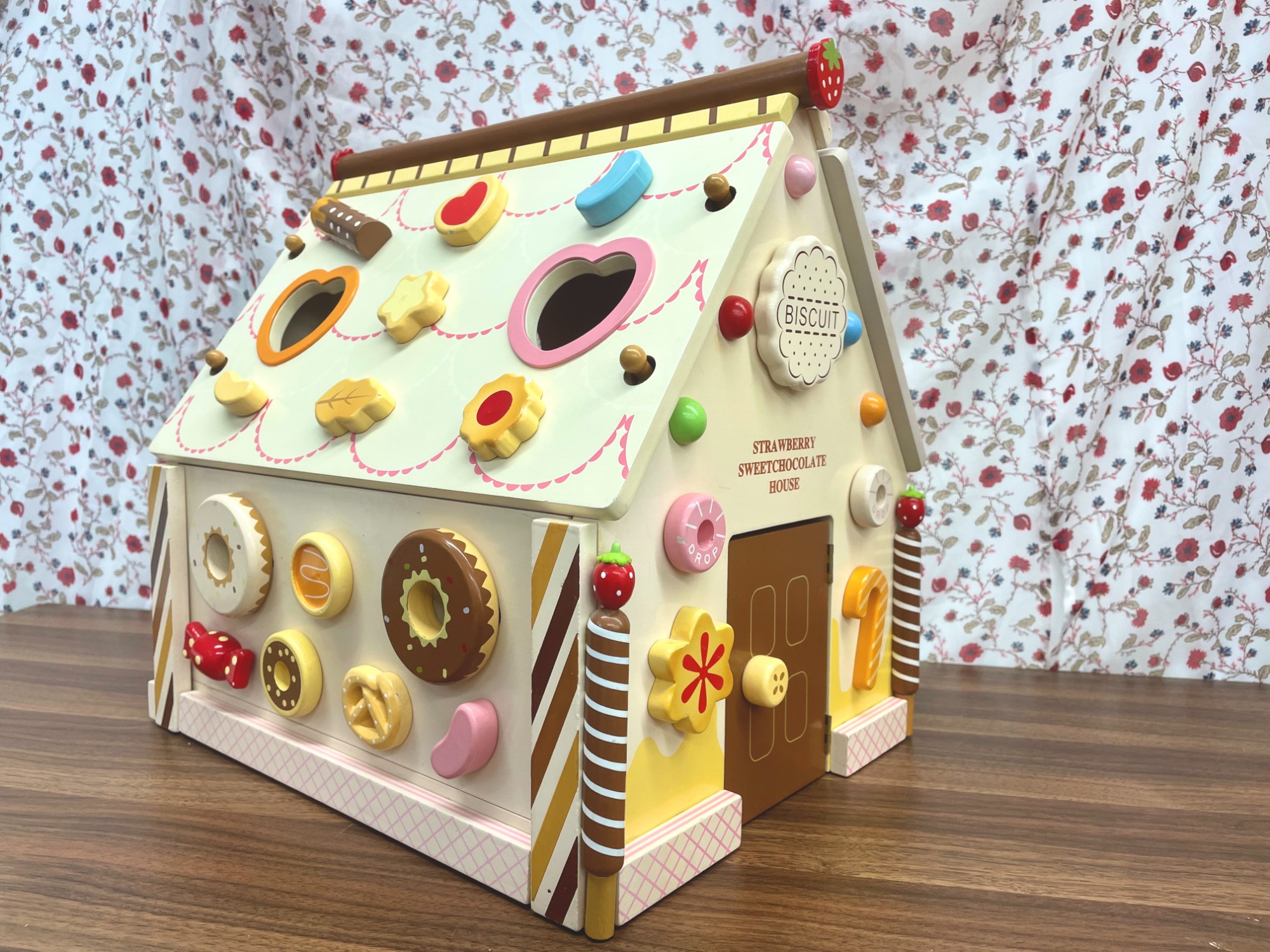 とっても可愛い【Mother Garden(マザーガーデン)のビスケットハウス