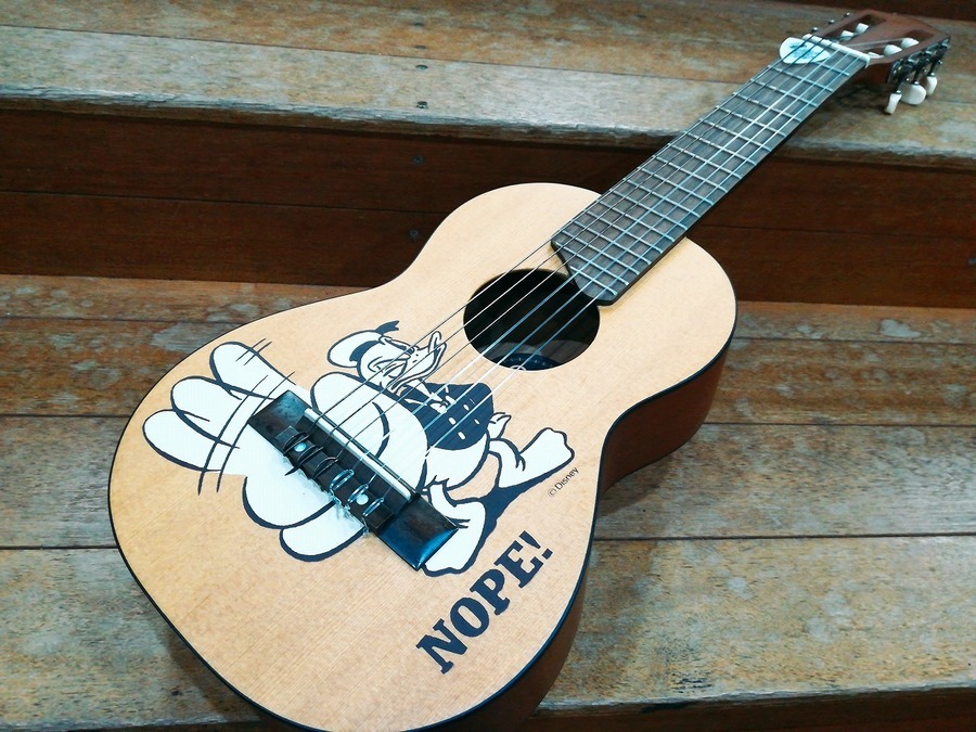 Disney(ディズニー)限定モデル！YAMAHA(ヤマハ) ギタレレが買取入荷