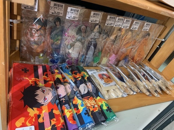 TVアニメ「炎炎ノ消防隊」のグッズ大量入荷致しました！！【南大沢店