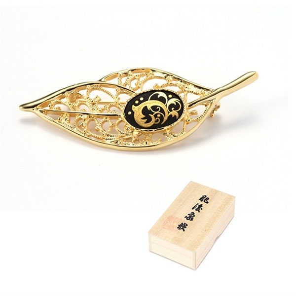 肥後象嵌光助】ブローチ （唐草）: ファッション｜鶴屋オンラインストア