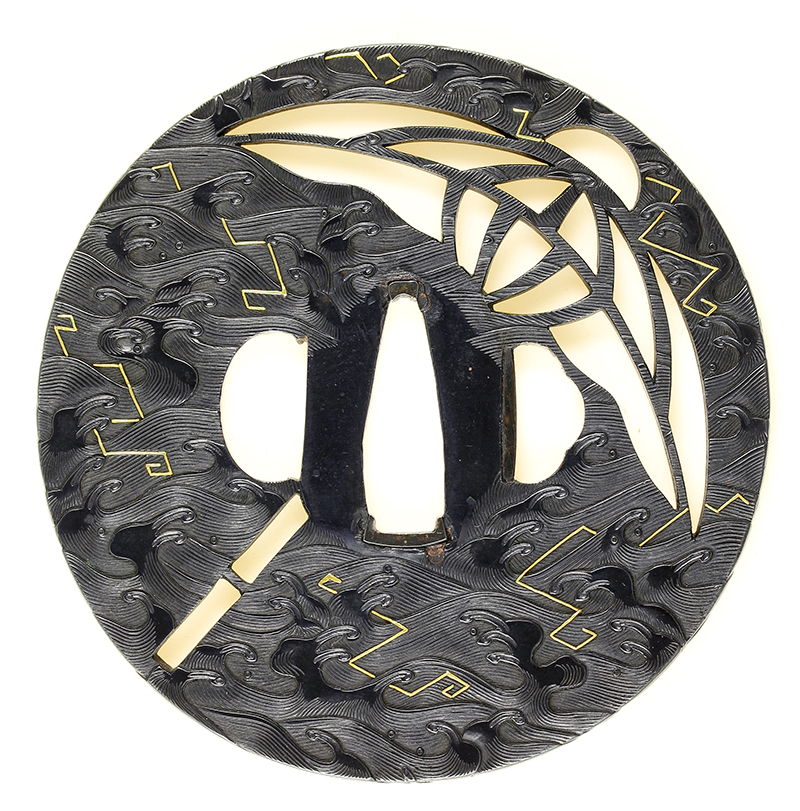 鐔 古金工 波雷文笠透図[F00040]｜刀剣や刀の販売なら日本刀販売専門店