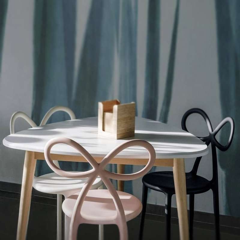 Qeeboo Ribbon Chair | Plastic | Contemporary Dining Room Furniture
